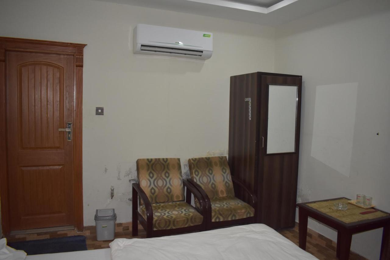 Hotel Kashmir Inn Rawalpindi Exterior foto
